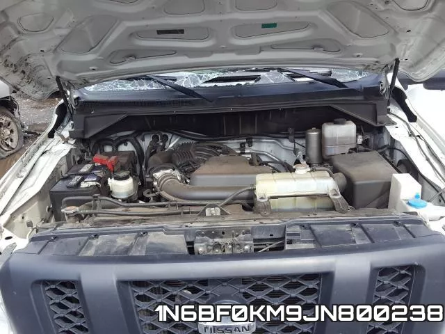 1N6BF0KM9JN800238 фото 8