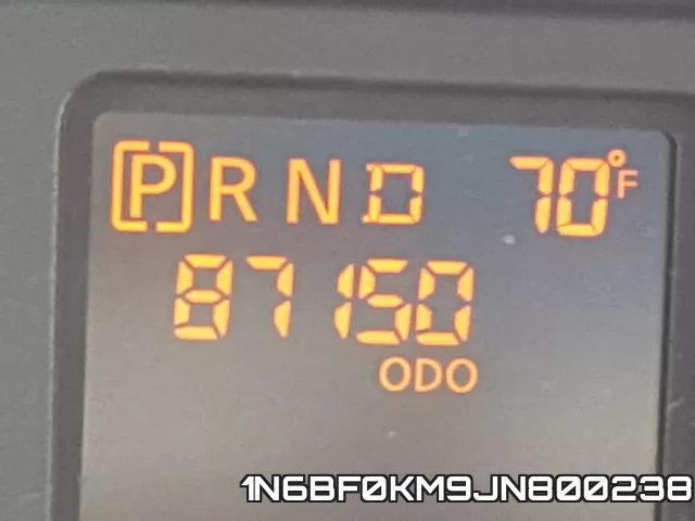 1N6BF0KM9JN800238 фото 9