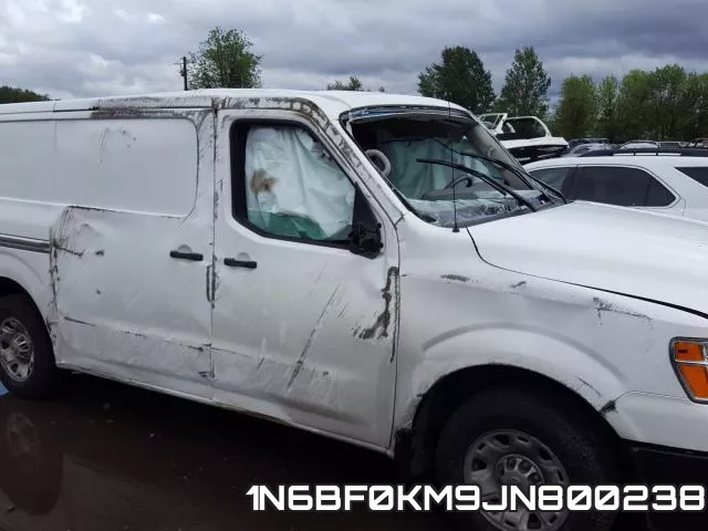 1N6BF0KM9JN800238 фото 10