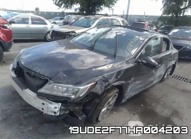 19UDE2F77HA004203 фото 3