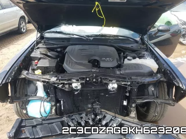 2C3CDZAG8KH623208 фото 8