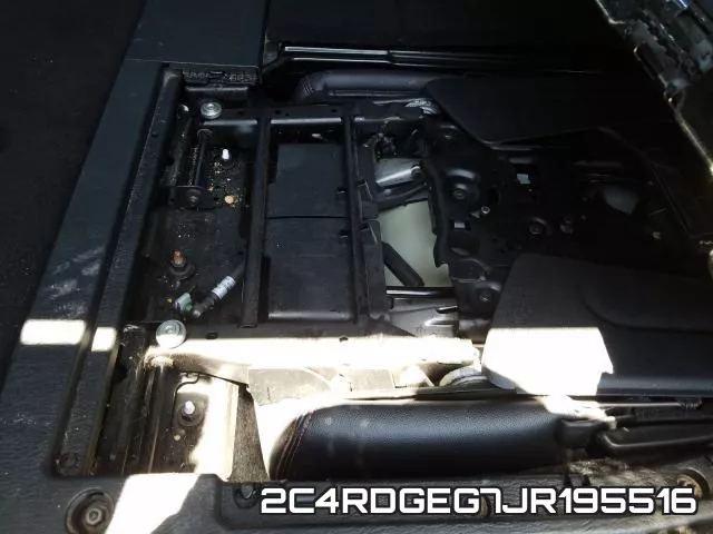 2C4RDGEG7JR195516 фото 7