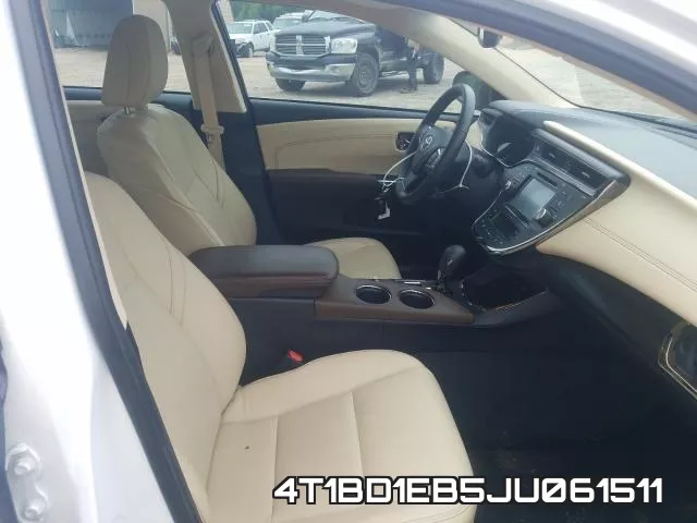 4T1BD1EB5JU061511 фото 6