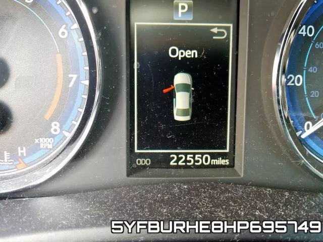 5YFBURHE8HP695749 фото 9