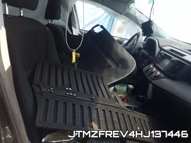 JTMZFREV4HJ137446 фото 6