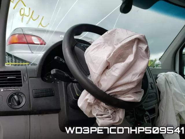 WD3PE7CD7HP509541 фото 10
