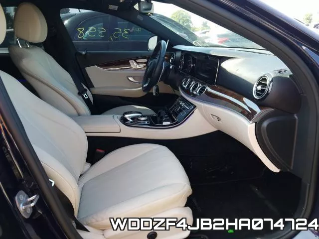 WDDZF4JB2HA074724 фото 6