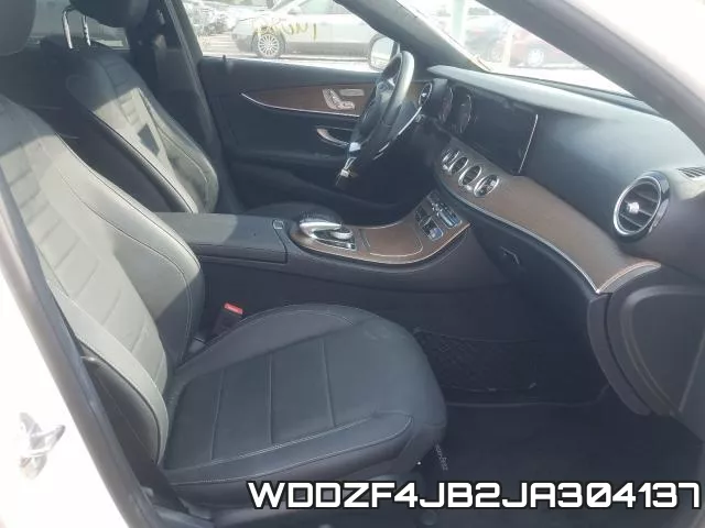 WDDZF4JB2JA304137 фото 6