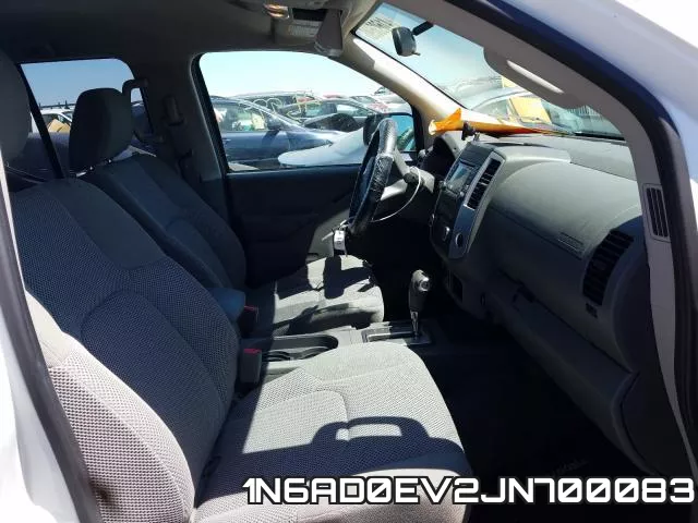 1N6AD0EV2JN700083 фото 6