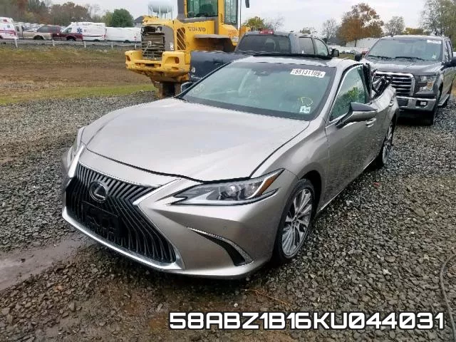 58ABZ1B16KU044031 фото 3