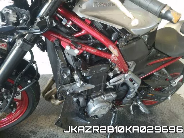 JKAZR2B10KA029696 фото 10