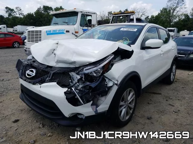 JN1BJ1CR9HW142669 фото 3