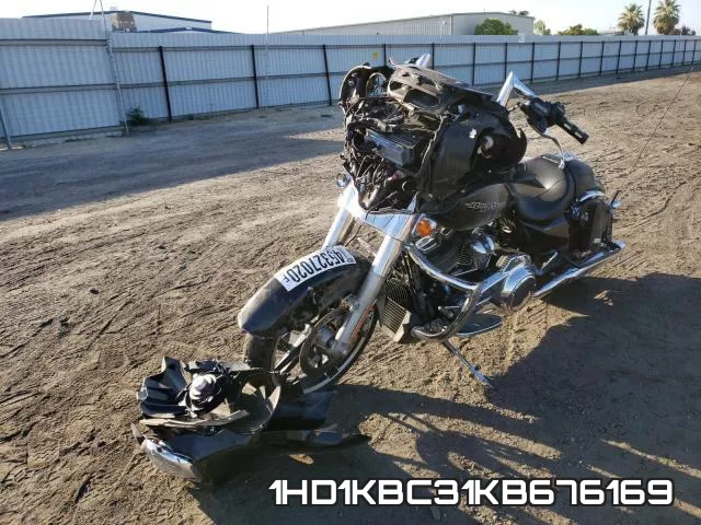 1HD1KBC31KB676169 фото 3