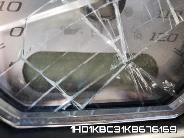 1HD1KBC31KB676169 фото 9