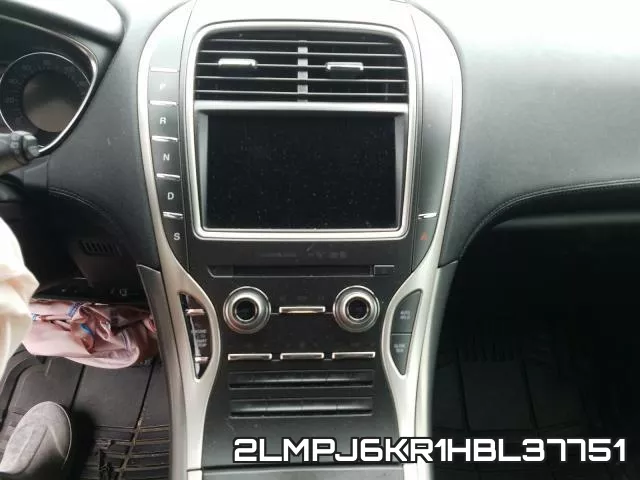 2LMPJ6KR1HBL37751 фото 10