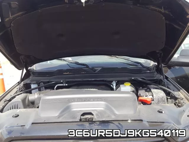 3C6UR5DJ9KG540119 фото 8