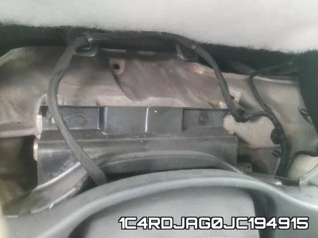 1C4RDJAG0JC194915 фото 9