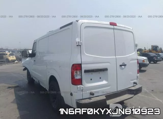 1N6AF0KYXJN810923 фото 4