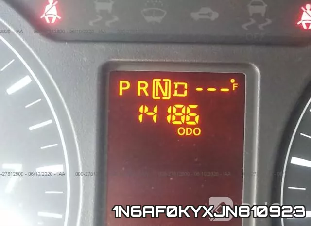 1N6AF0KYXJN810923 фото 7