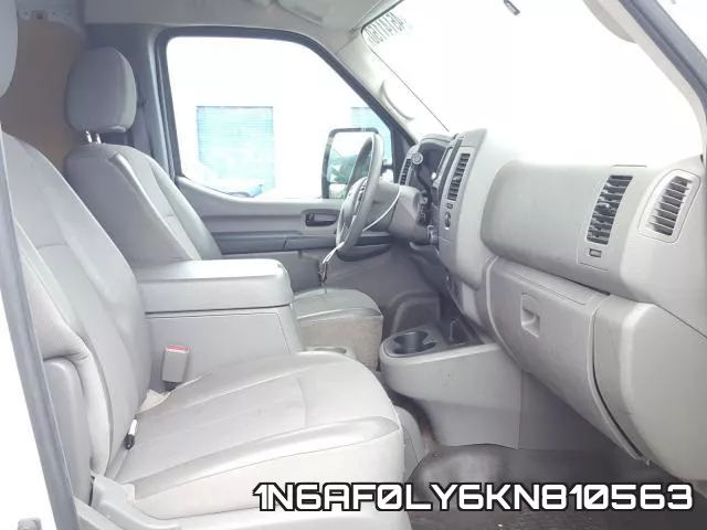 1N6AF0LY6KN810563 фото 6