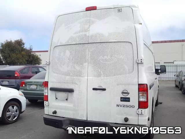 1N6AF0LY6KN810563 фото 7