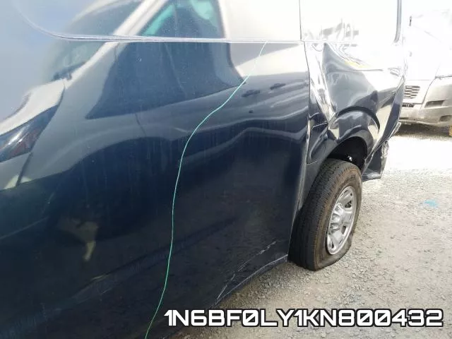 1N6BF0LY1KN800432 фото 10