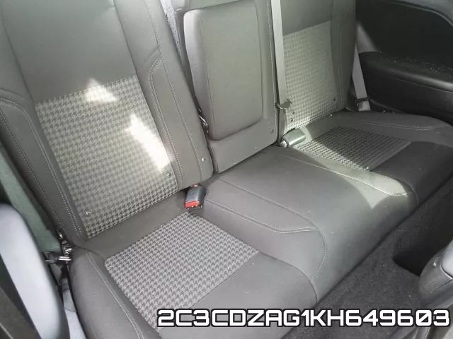 2C3CDZAG1KH649603 фото 7