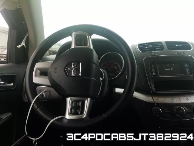 3C4PDCAB5JT382924 фото 10