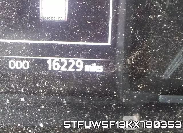 5TFUW5F13KX790353 фото 8
