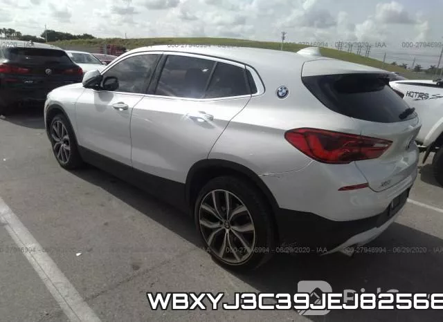 WBXYJ3C39JEJ82568 фото 4