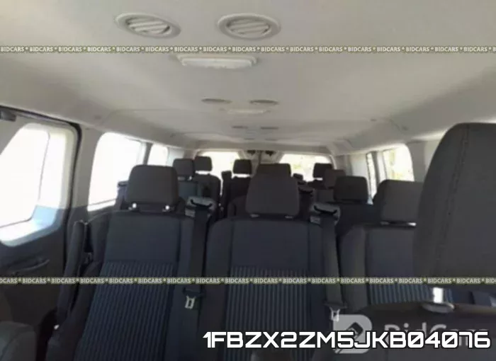 1FBZX2ZM5JKB04076 фото 9