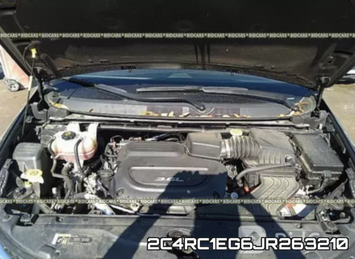 2C4RC1EG6JR263210 фото 2