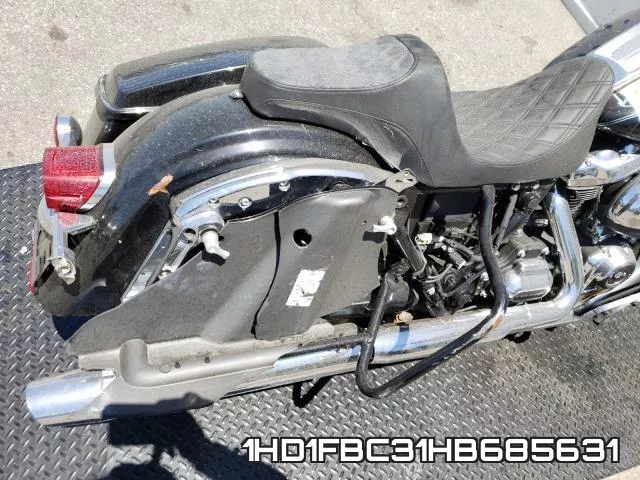 1HD1FBC31HB685631 фото 10