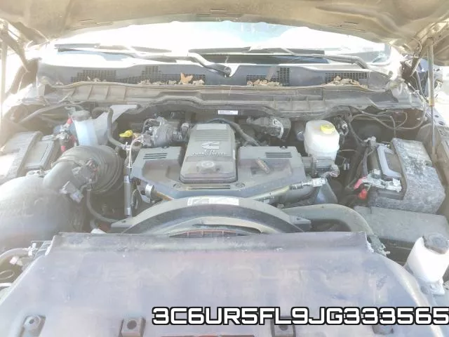 3C6UR5FL9JG333565 фото 8