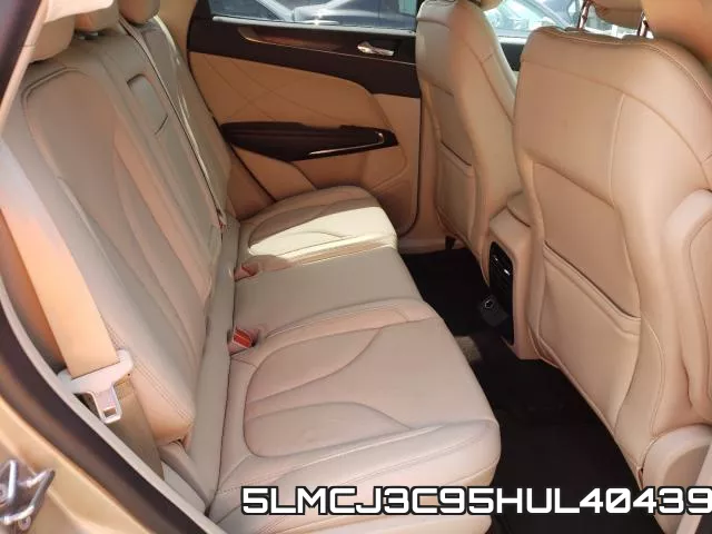 5LMCJ3C95HUL40439 фото 7