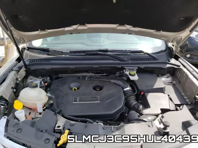 5LMCJ3C95HUL40439 фото 8