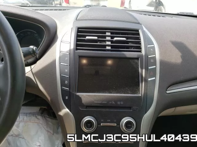 5LMCJ3C95HUL40439 фото 10