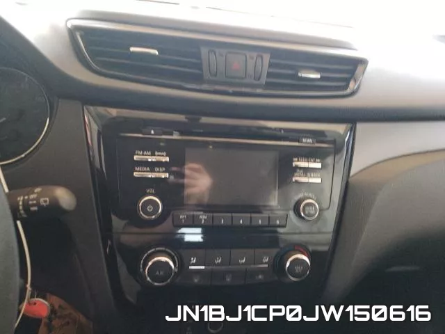JN1BJ1CP0JW150616 фото 10