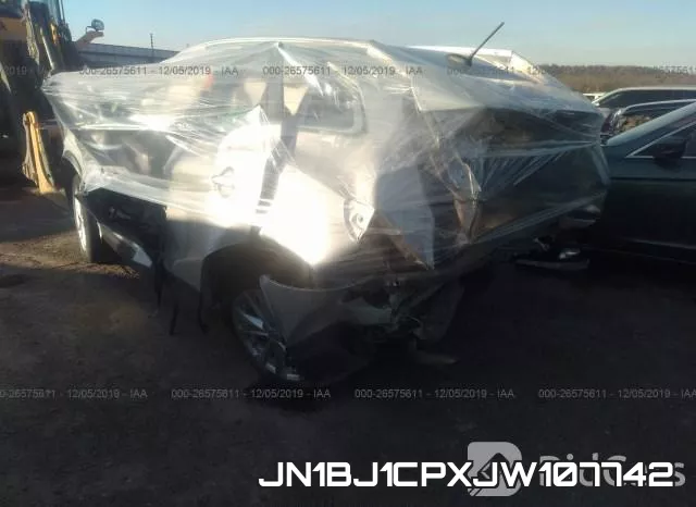 JN1BJ1CPXJW107742 фото 4