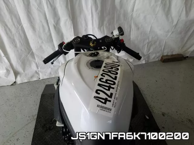 JS1GN7FA6K7100200 фото 6