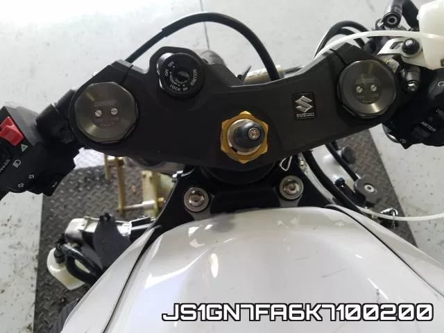 JS1GN7FA6K7100200 фото 9