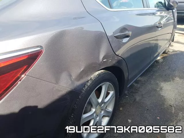 19UDE2F73KA005582 фото 10