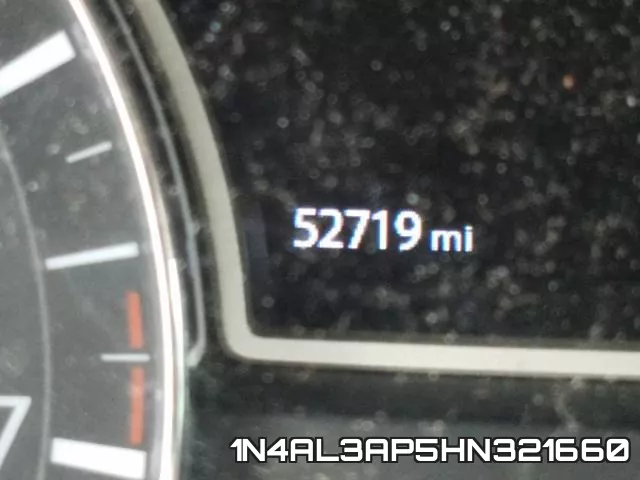 1N4AL3AP5HN321660 фото 9