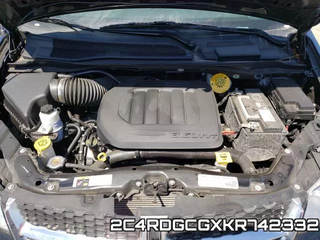 2C4RDGCGXKR742332 фото 8