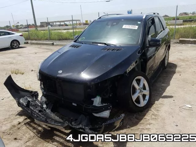 4JGDA5JB8JB069225 фото 3