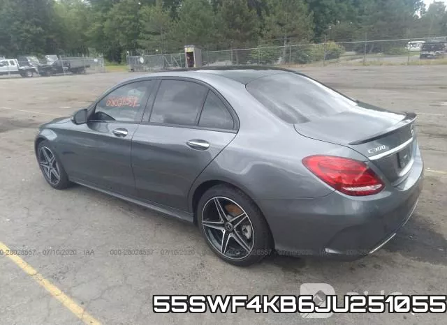 55SWF4KB6JU251055 фото 4
