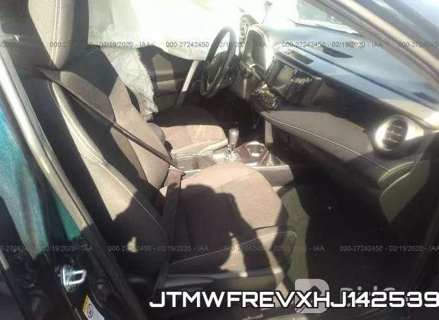 JTMWFREVXHJ142539 фото 6