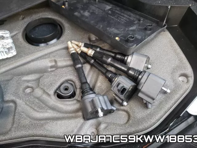 WBAJA7C59KWW18853 фото 10