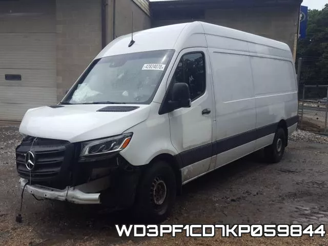 WD3PF1CD7KP059844 фото 3