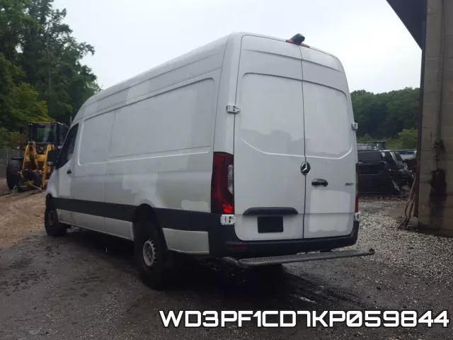 WD3PF1CD7KP059844 фото 4